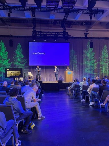 VirtusaCorp's tweet image. An insightful session at #DF25! Lawrence Coppin, Sudip Basu from Virtusa, and John Castillo from Quality Clouds discussed how #AI-powered remediation helps crush #techdebt, clean up platforms, and get organizations #Agentforce ready. #Salesforce #VirtusaatDreamforce