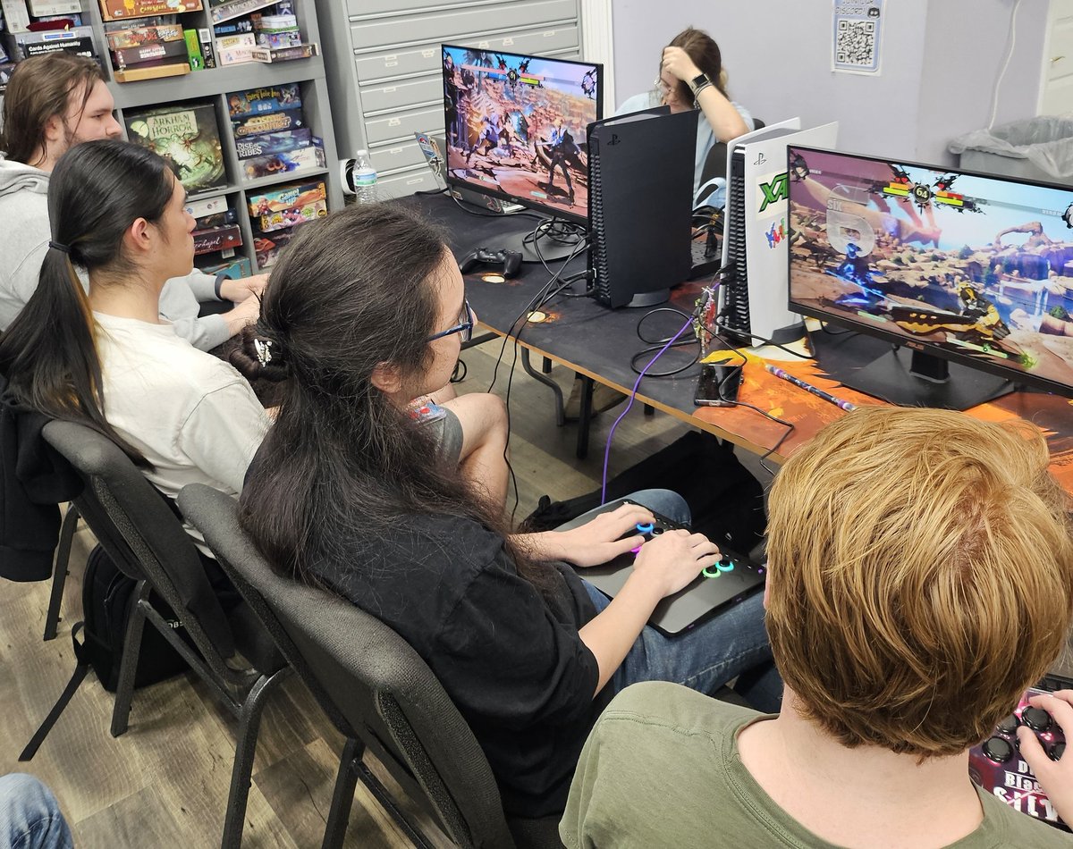 Check us out tonight if you want to play some Strive, SF6 or Ultimate over in Edgewater, MD at TokenMTG!
