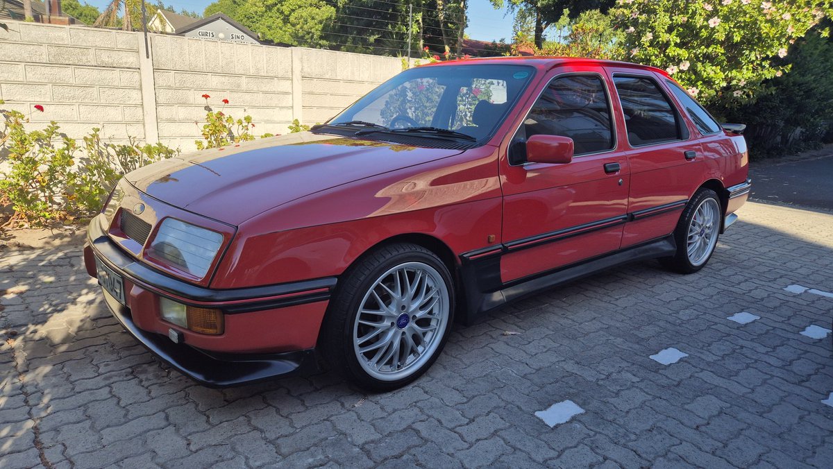 travisstone101's tweet photo. Appreciation post for my Ford Sierra https://t.co/EjIVZ7NFqz