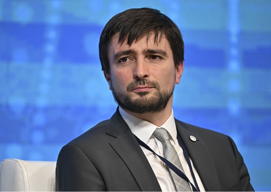 Türkiye’nin, Filistin İnsani Yardımlar Koordinatörlüğüne Sayın Büyükelçi Mehmet Güllüoğlu <a href="/mgulluoglu/">Mehmet 🌍</a> kardeşimizi tebrik ediyor, vazifesinde muvaffakiyetler niyaz ediyoruz.