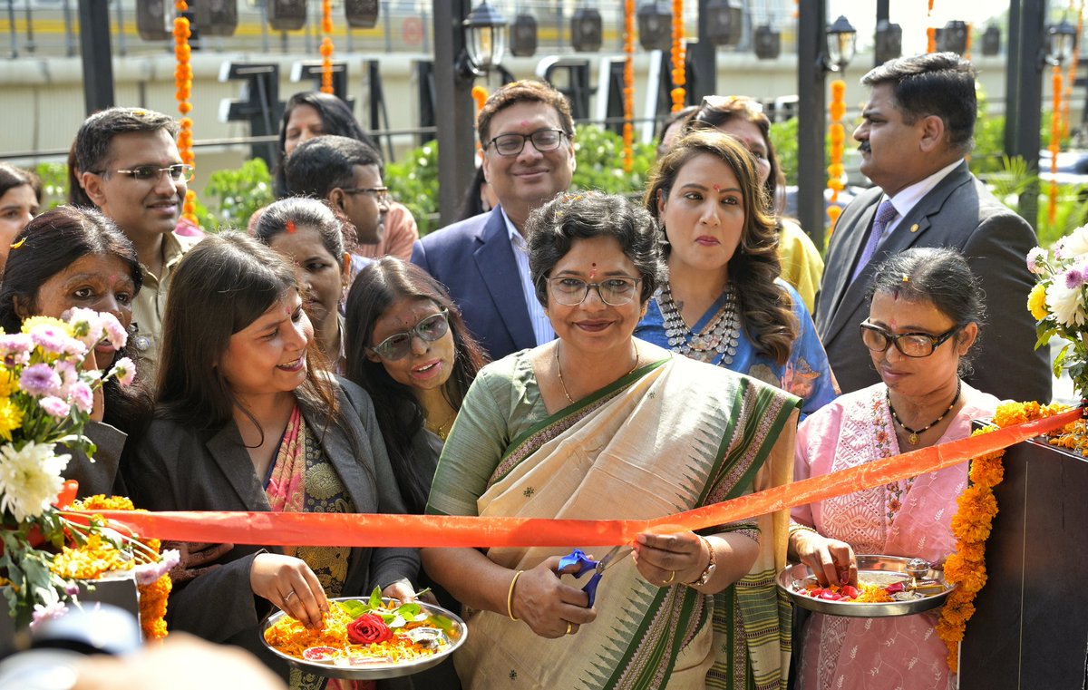 Sheroes Hangout tweet media