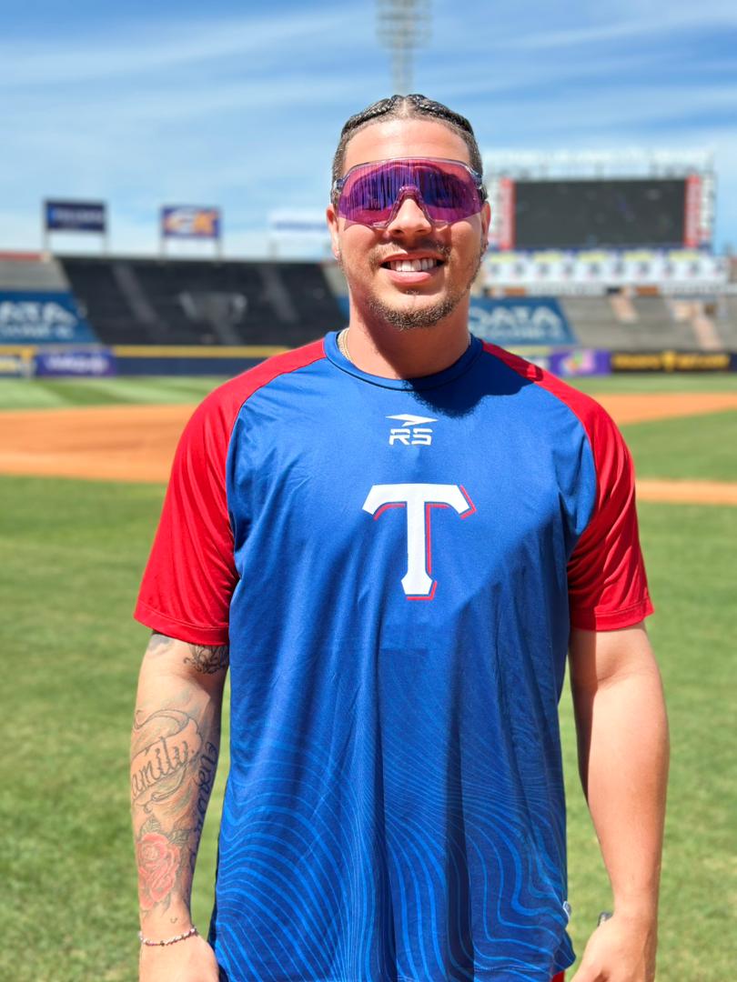 ¡Nueva incorporación! 🫡🦈

El lanzador Oddanier Mosqueda (LZ) se incorporó a Tiburones de La Guaira en Maracaibo, previo al primer juego de la temporada 2025-26. 🥁💪

#VamosPaEncima 🥁🦈
#TiburonesSiempre 💯