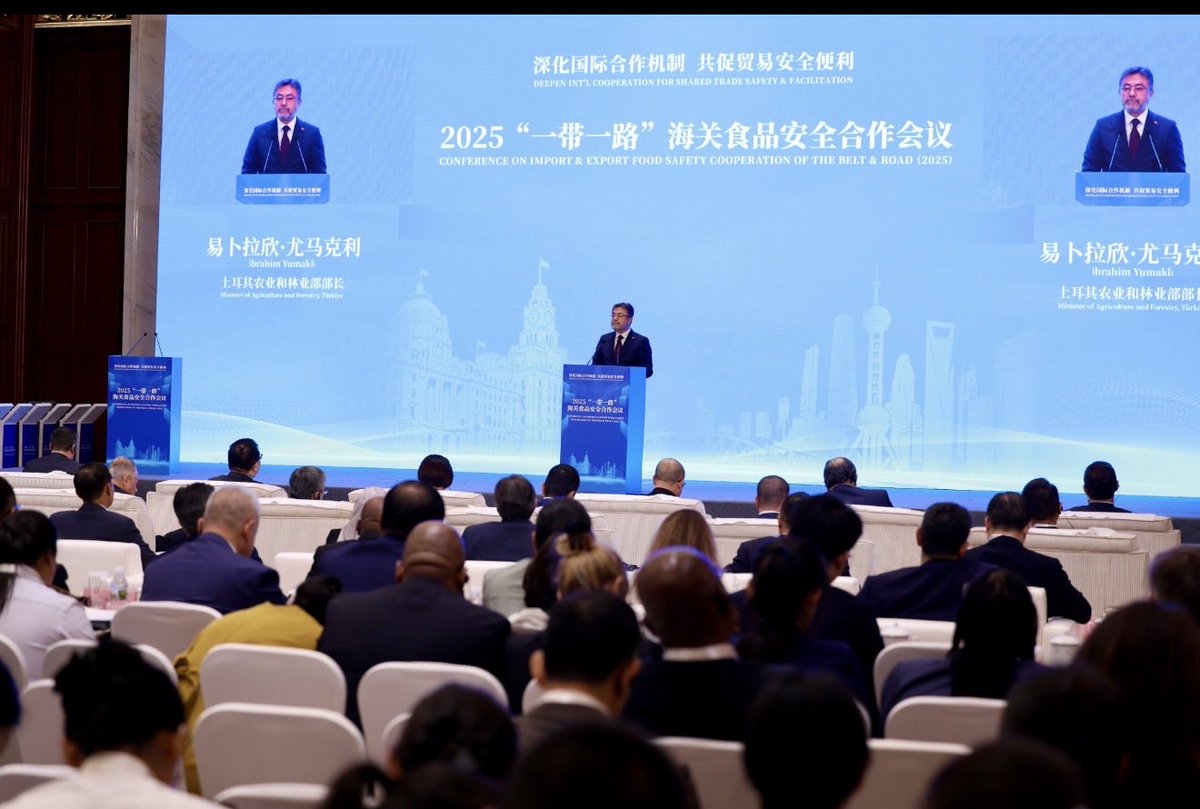 Bakanımız Sayın İbrahim Yumaklı’nın başkanlığında Şangay’da gerçekleşen “Kuşak ve Yol İthalat-İhracat Gümrükler Gıda Güvenliği Konferansı”na katılım sağladık.