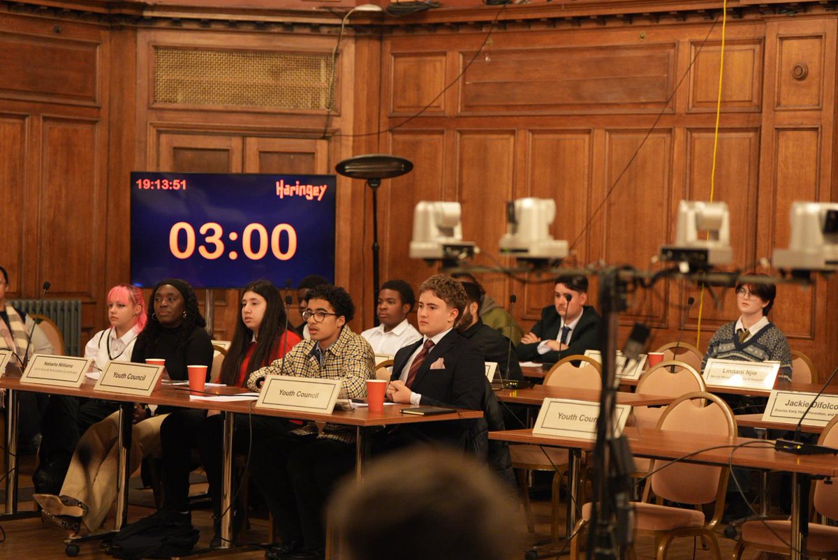 Tonight's Full Council is a youth takeover!

Young people will speak on safety, mental health, SEND, arts, housing, social media, youth justice &amp; more, followed by questions to Cabinet Members.

Plus: how to vote &amp; stand in Youth Council elections. #HaringeyYouth #YouthVoice
