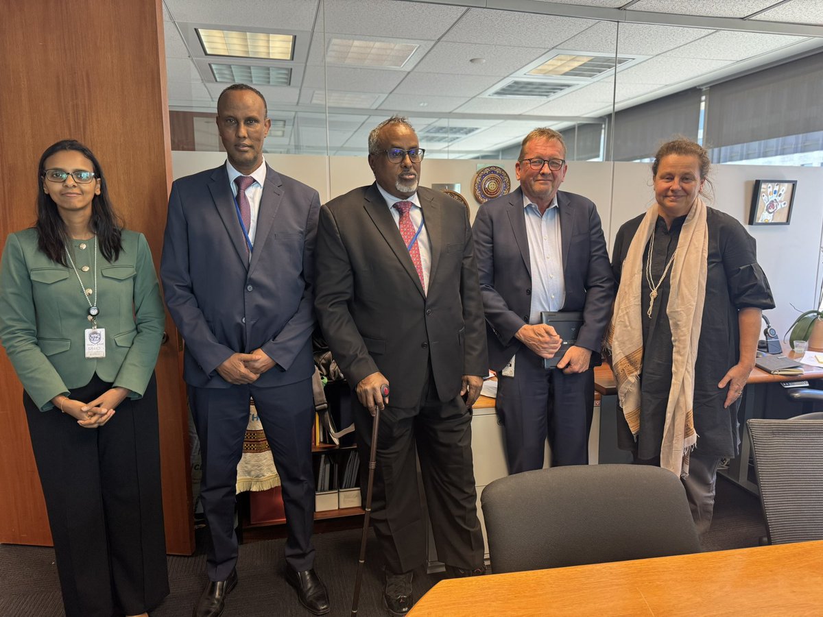 MAWareSO's tweet image. Glad to meet Ms Frauke Jungbluth,
Practice Manager of the World Bank Agriculture &amp;amp; Food and team in Washington to align on regional food systems priorities. 

IGAD will drive coordinated action on climate resilience, cross-border value chains, and data-driven decisions for better…