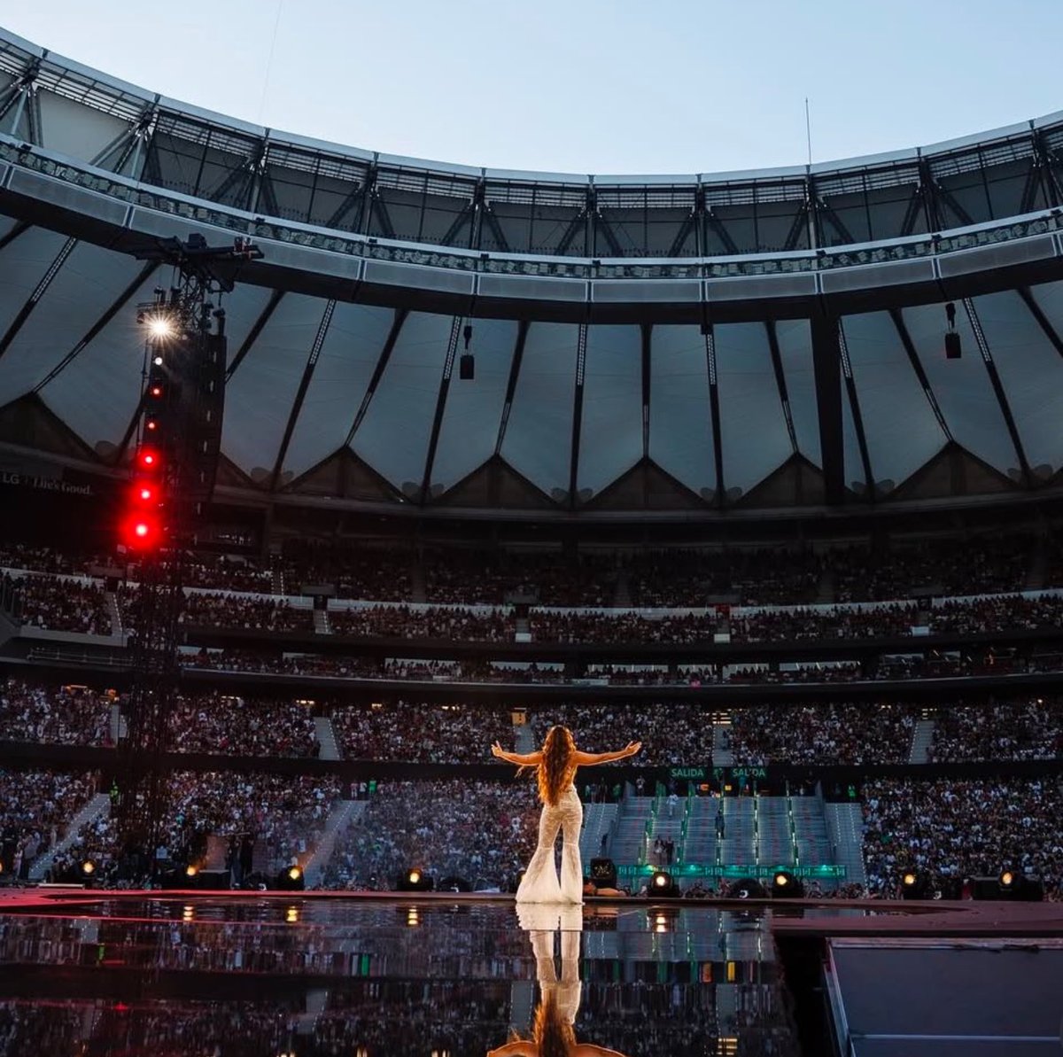 como esto no sea la mejor gira… me parecería coña la verdad. LA MEJOR 🏟️