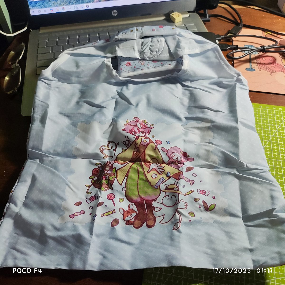 bunny_foxie's tweet image. Kakak admin @323Project_ID tasnya sudah sampai, terima kasih. Lucu sekaliiii 🥹🫶🏻. Ditunggu project selanjutnya yaaaa. Koleksi foldable bagku jadi bertambah 💛.