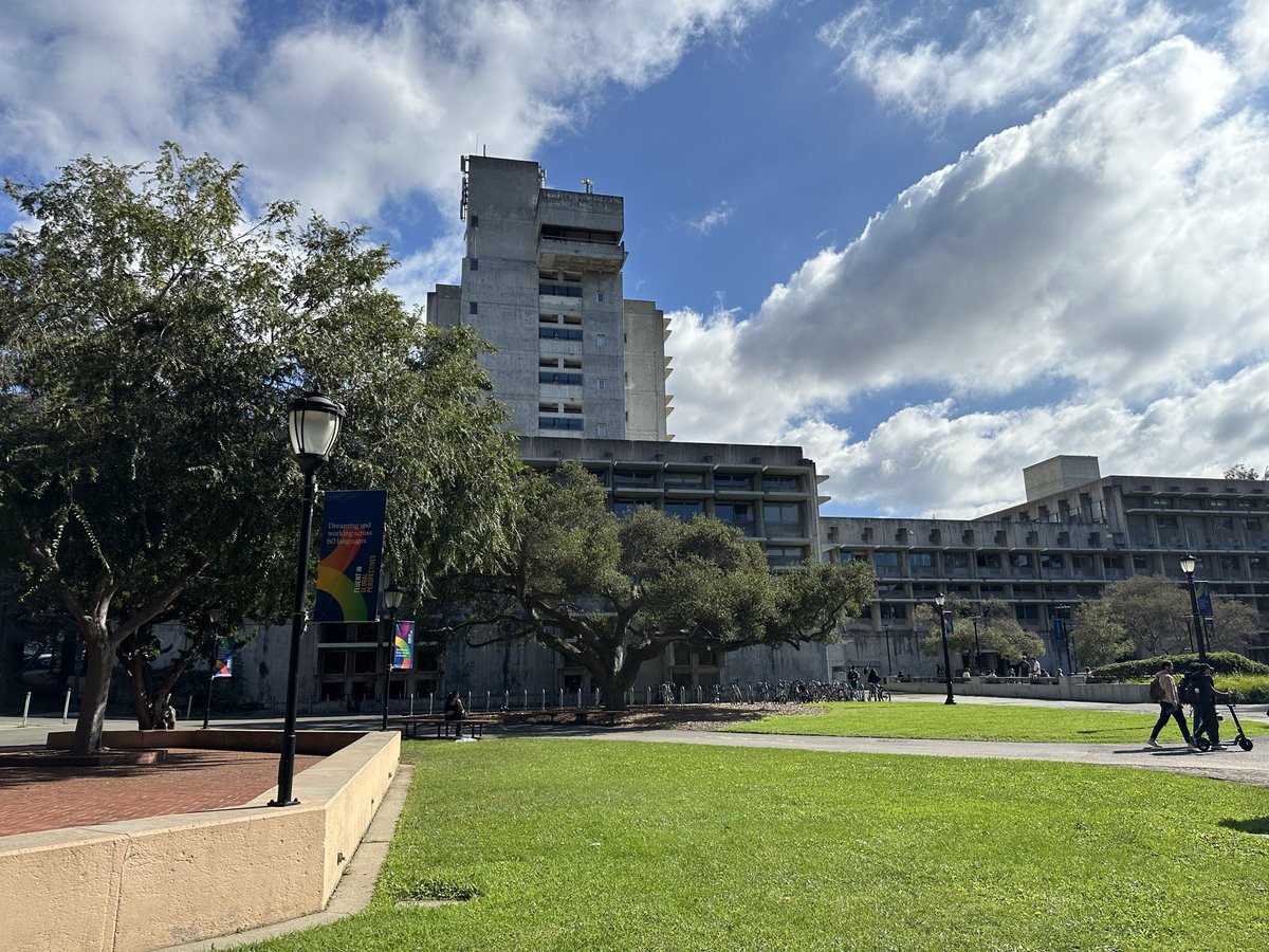 Beautiful day to talk #AV research at <a href="/UCBerkeley/">UC Berkeley</a>
