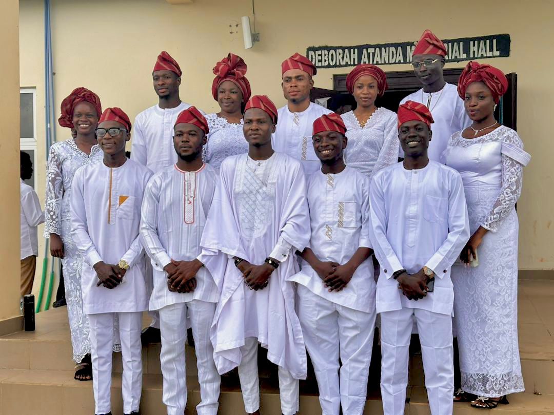 temmy_dlight's tweet photo. Today, I was inaugurated a the Vice President VP 1 of the Faculty of Basic Medical Sciences, Fuoye chapter 💉❤️
@bamssa_fuoye https://t.co/8GZtbkURTC