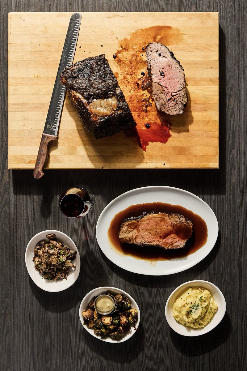 Summit Grill tweet media