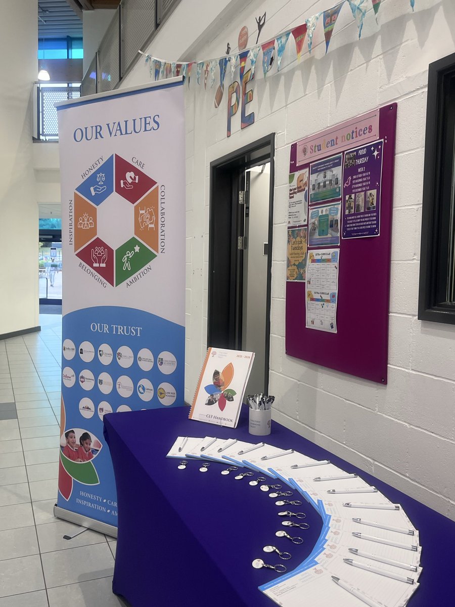 A fantastic turn out of prospective families to this evenings <a href="/Challney_Girls/">Challney Girls</a> open evening! 👏

Staff and students alike showcased the schools ambition and empowering spirit 🌟

<a href="/AJRAllModCons/">Adrian Rogers</a> <a href="/unleashing_me/">Unleashing Me</a> <a href="/LorraineHughe20/">Lorraine Hughes FCCT</a>