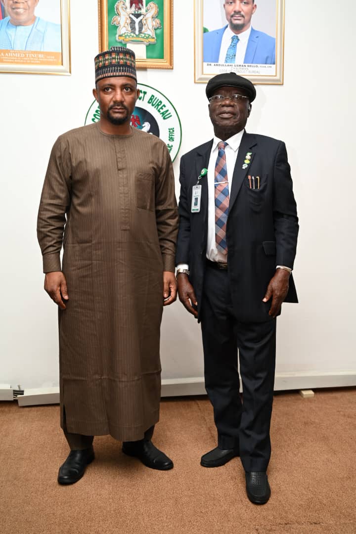 NJI_Nigeria's tweet photo. The Administrator, Hon. Justice B. A. Adejumo, OFR paid courtesy call on Dr. Abdullahi Usman Bello, Chairman, Code of Conduct Bureau today. Abuja.
#nji #codeofconductbureau https://t.co/7nqcOlfO0J