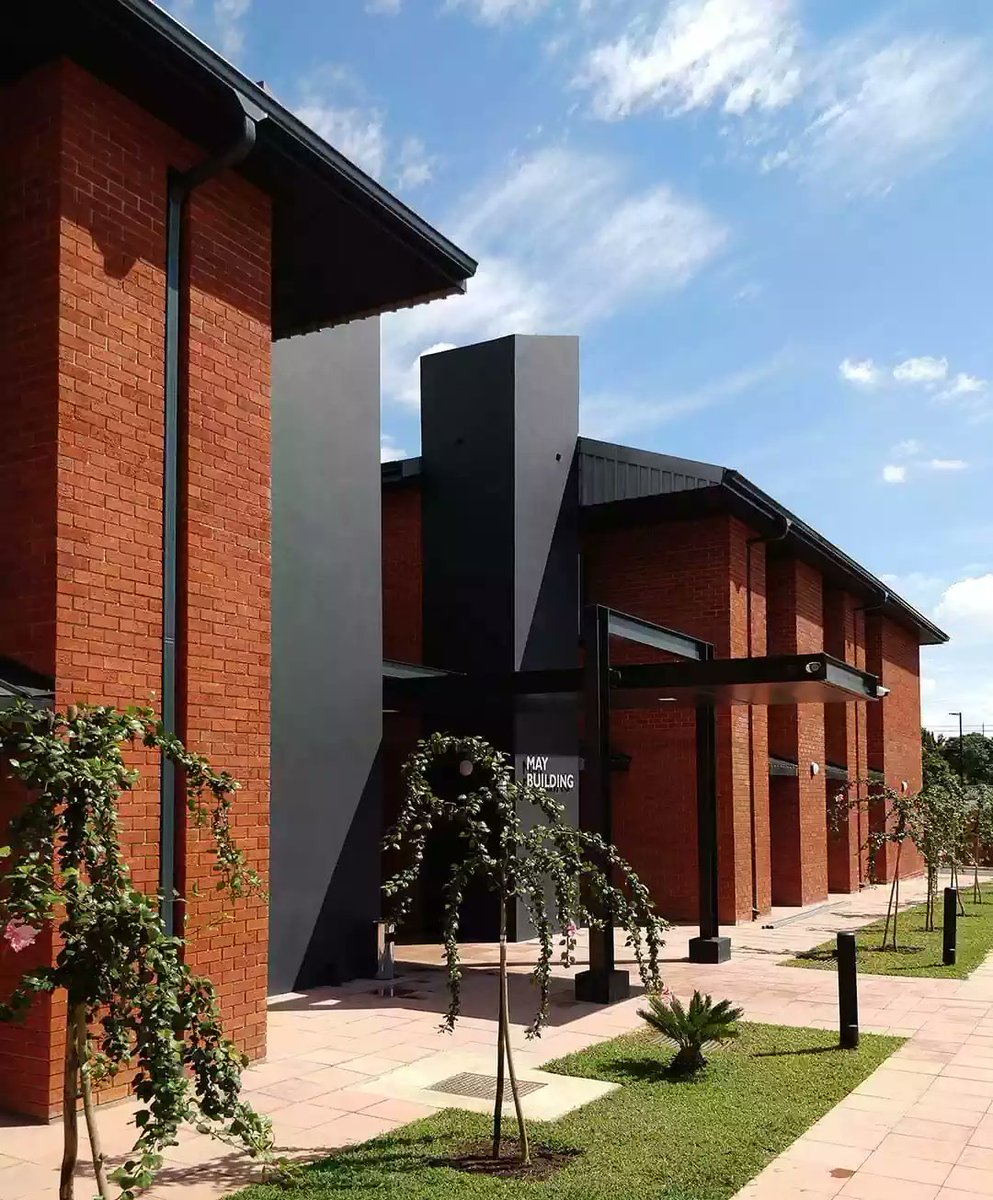 4AAAAart's tweet image. Office Building Park by Pantic Architects
Lusaka, Zambia 🇿🇲