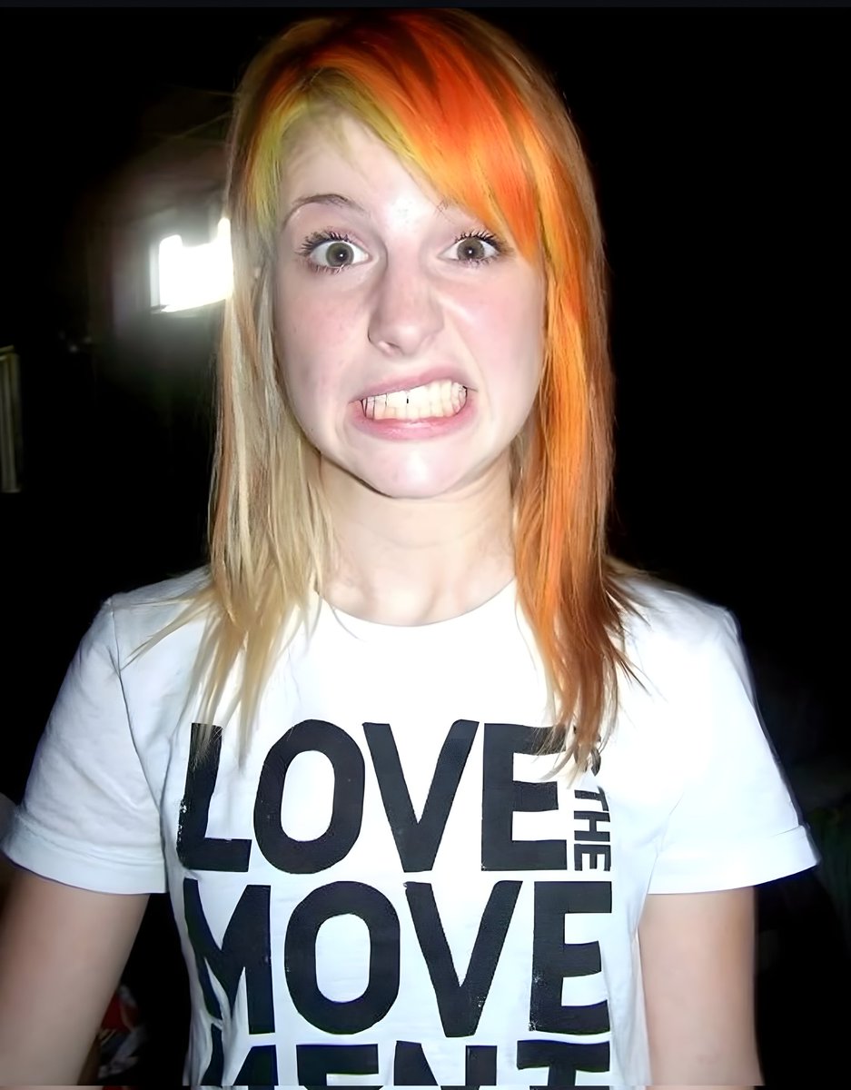 DivasEm0s tweet media