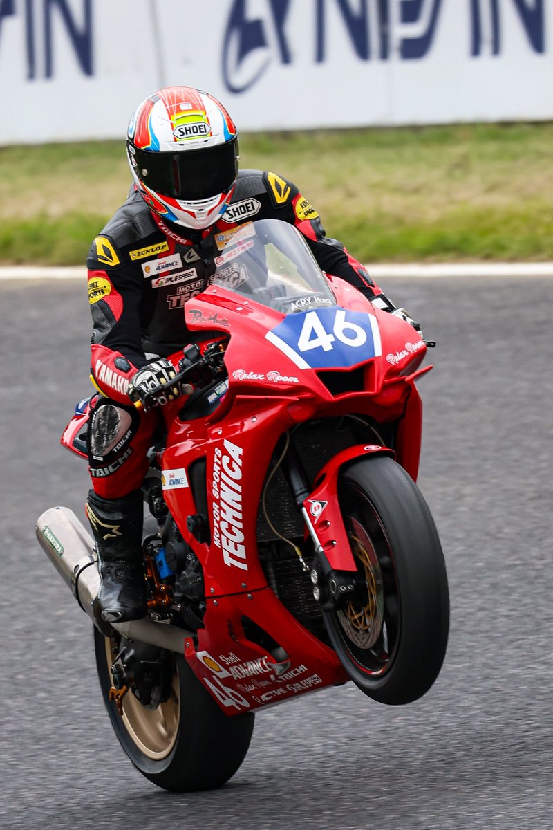 ちーやん CHUNKY PULLOVER KNIT – Shinzone