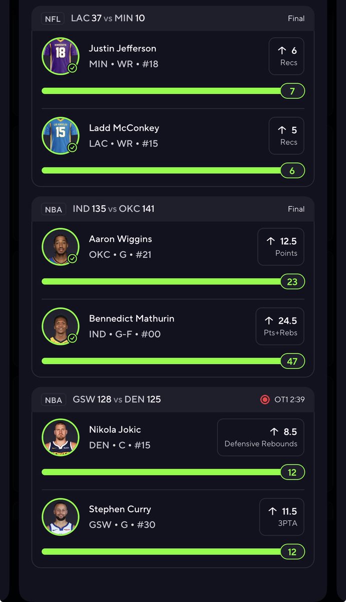 Who’s still awake for a giveaway ????

Who NEEDS money ?????? 🤑🤑🤑🤑