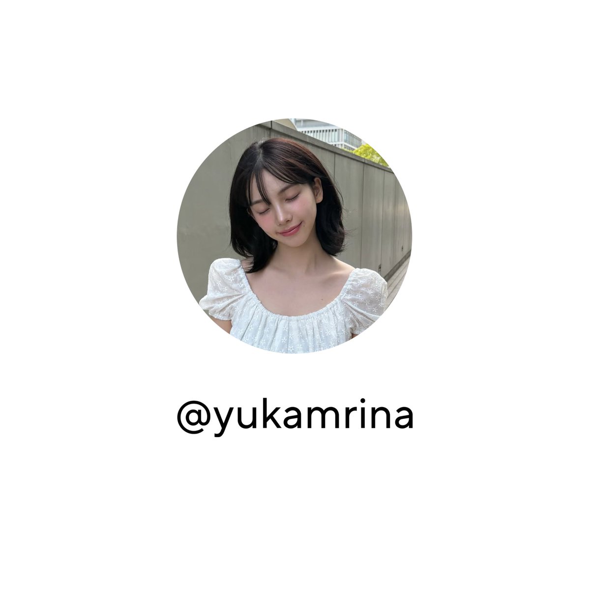 🏷️ help me to RETWEET this tweet of mine. ❤︎

Tag: want to sell // wts my own usn

I’m selling my own username @ yukamrina bo Yu Karina (rata ya). I’m selling this without account ya! 

💰? Dm! 
#zonauang #zonajajan #zonaba