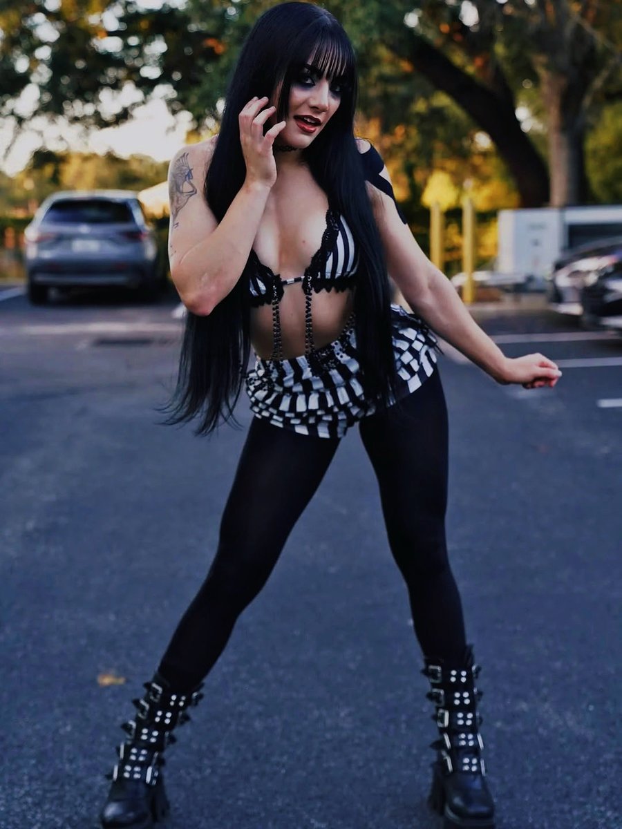 BrazenAntivist's tweet image. Hold up, I’m beamin’.