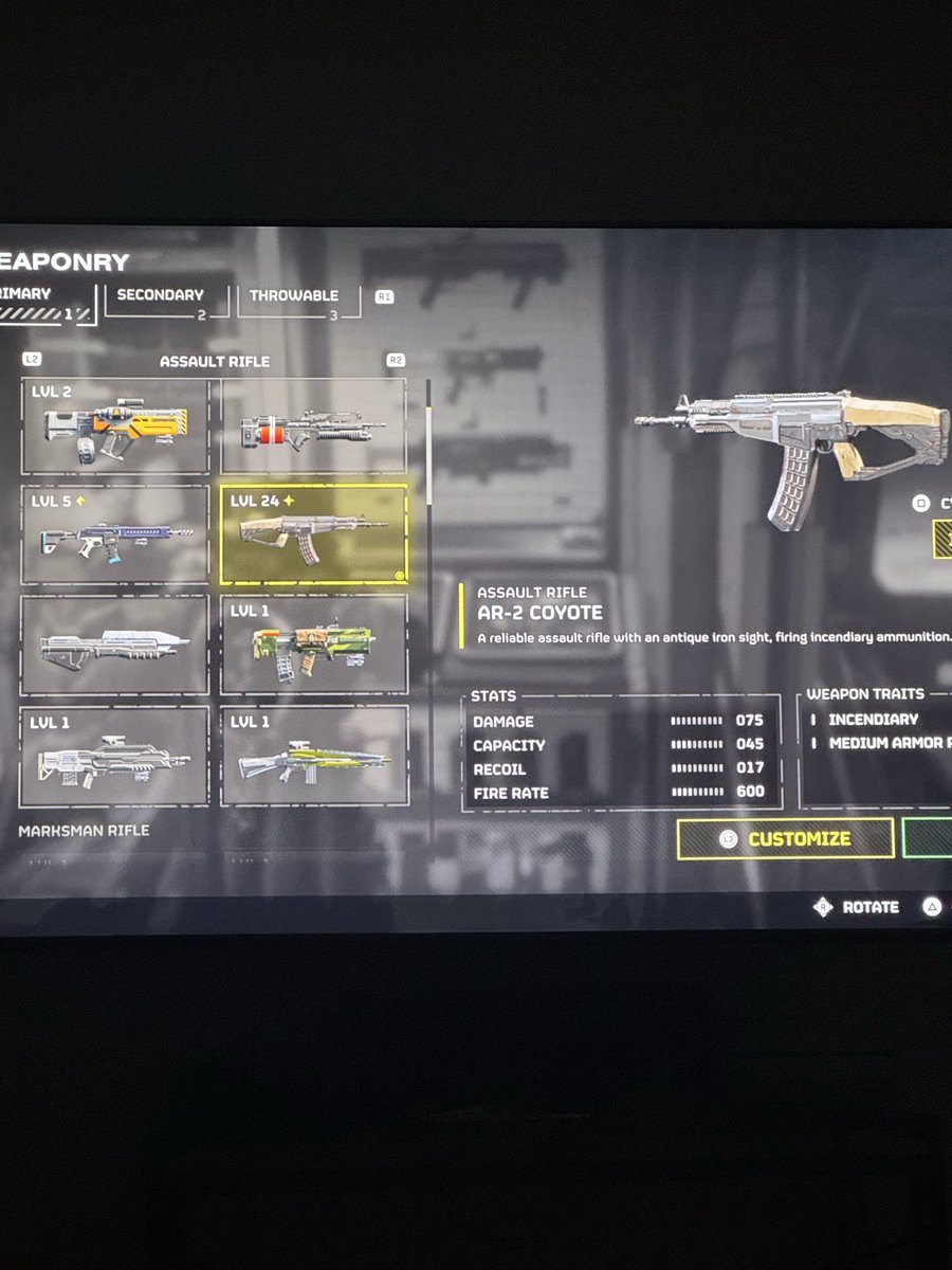 Server Hound tweet media