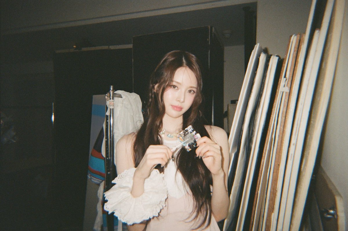 bakingko's tweet photo. 지민 필카 안 좋아하는 법 모름..🥹🤍 https://t.co/ZDERoKzhol
