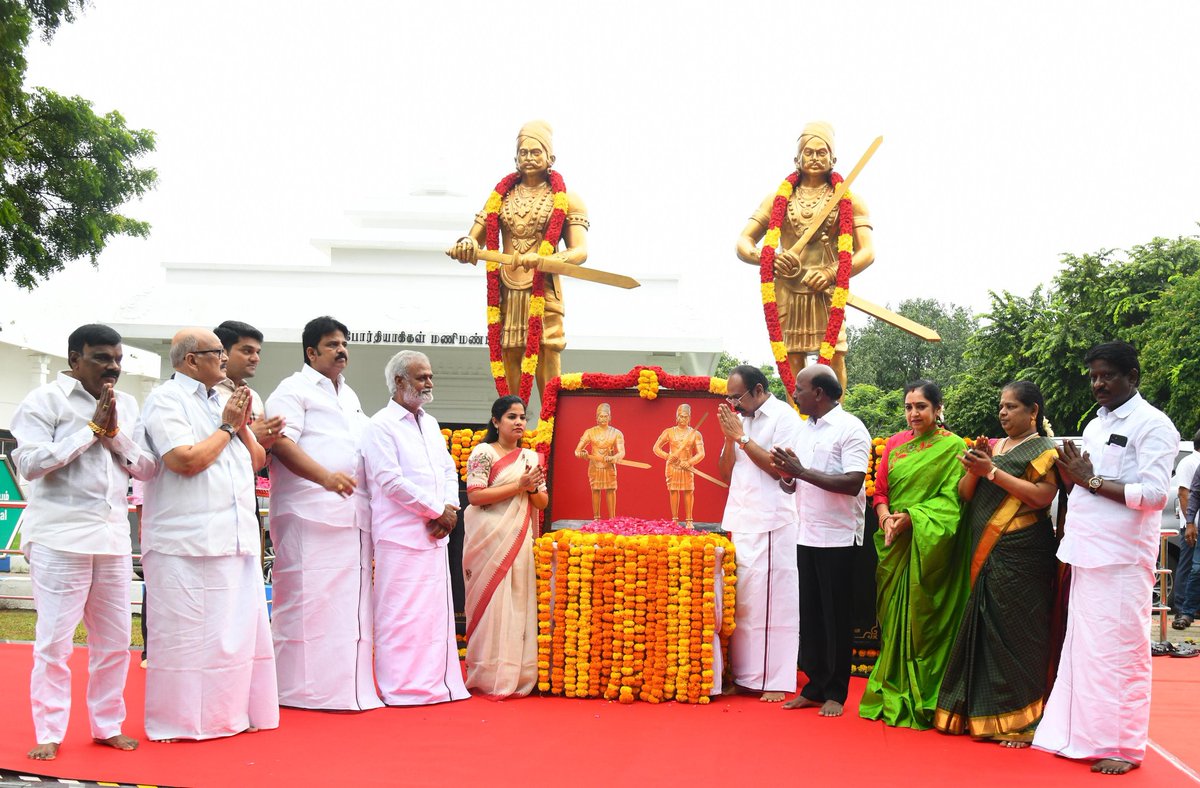 சிவகங்கைச் சீமையின் வீரத்துக்கு எடுத்துக்காட்டாக இம்மண்ணில் நிலைத்திருக்கும் மருது சகோதரர்கள் நினைவு நாள்.

ஆங்கிலேய ஆதிக்கத்துக்கு எதிராக அனைவரும் ஒன்றிணைந்து போராடும் உணர்வை அந்நாளிலேயே விதைத்து, தலைசிறந்த தியாகிகளாகத் தூக்குக் கயிற்றை முத்தமிட்ட மருதிருவரின் நினைவை என்றும்