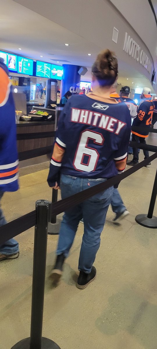 TommyMangler's tweet photo. @ryanwhitney6 Once an Oiler... https://t.co/IVNSjZqNwi