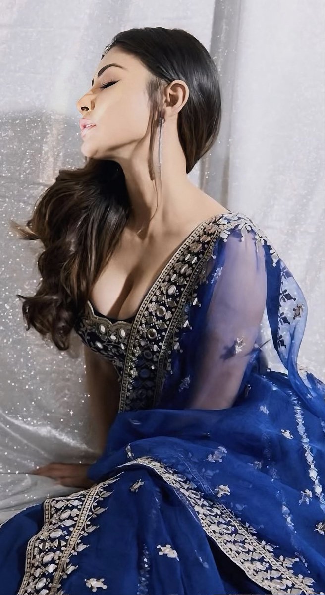 G3_8DnHW0AE_DDk?format=jpg&name=medium