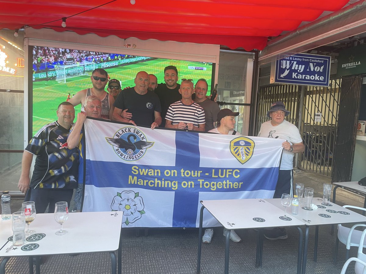 BlackSwanBC's tweet photo. Black Swan Bowling Club Benidorm 2025
End of season tour a blast as usual 

Footie in the Why Not Bar plenty of dancing music &amp; drinking including usual suspects Tiki Beech, Western Saloon, Royal Arrow &amp; Cafe Benidorm. https://t.co/rcI65wSTF4