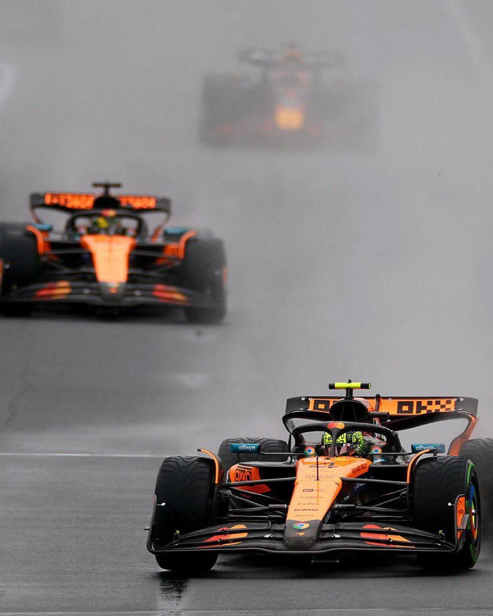 33stappen's tweet photo. "it’s a very different feeling when you’ve got max verstappen in a red bull behind because you know it’s gonna be a matter of when he comes past you, not if" https://t.co/A1mvPloIIg