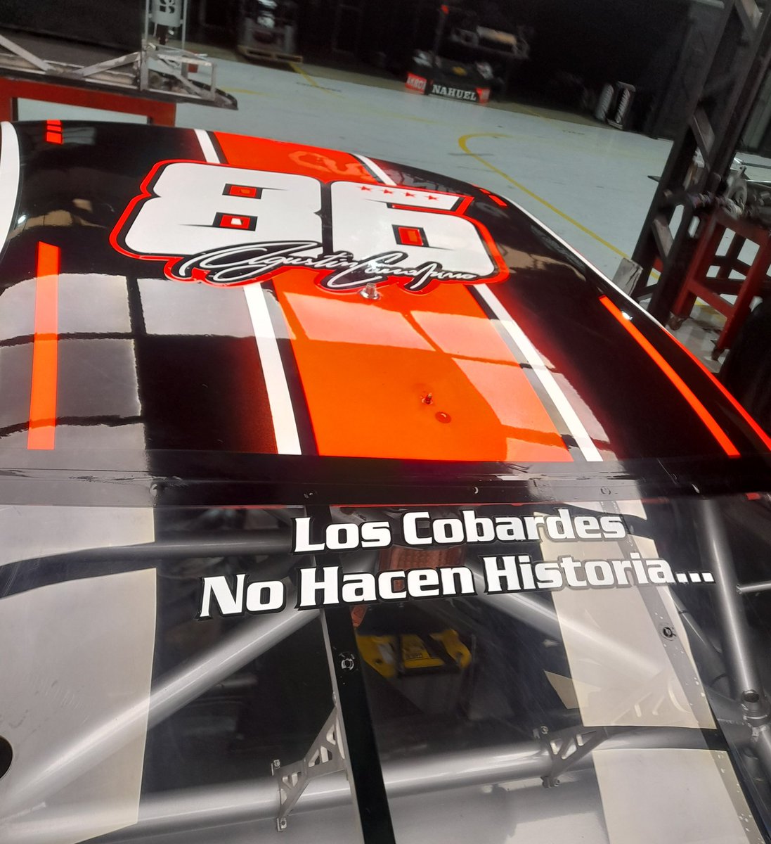 Nunca mejor dicho, nos representan aquellos que van al frente 🇦🇷 

<a href="/FranColapinto/">Franco Colapinto</a> 🤝 <a href="/AgustinCanapino/">Agustín Canapino 🇦🇷</a>