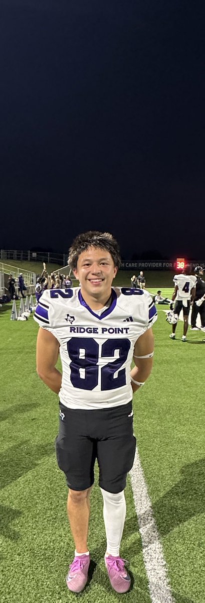 RPHS_Panthers10's tweet photo. 🚨Football (V)🚨: Quick pass to #9 Sr. WR Haynes for the 43 yard reception: TD! PAT Good by Revere! Ridge Point v. Clements! #LetsGoRP #BeatClements! #GameDayReady #DefendThePoint #PanthersRange #PantherFinder @RGAPMobileLive
Panthers 14
Rangers 0
1st Q: 7:28 https://t.co/RigNEjLShT
