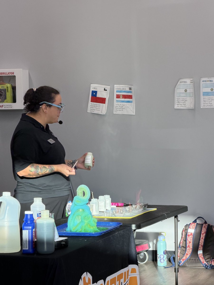 Christine Otero tweet media