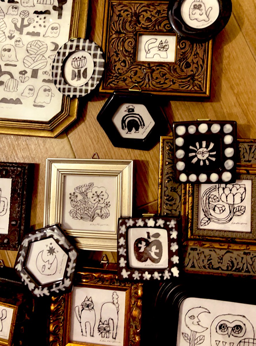 kinokorock's tweet photo. 無事搬入完了しました！本日から
個展スタートです。

2025.10/24fri→10/28tue
アートハウス @arthouse_horie
11:00〜18:00（初日19:00 最終日17:00）

「おくりもの」をテーマに描きました。　
グッズもめちゃくちゃかわいいです🥰

金‥17時からラスト
土日‥終日在廊予定です。

ぜひぜひー🙏 https://t.co/8JzE1Eatg5