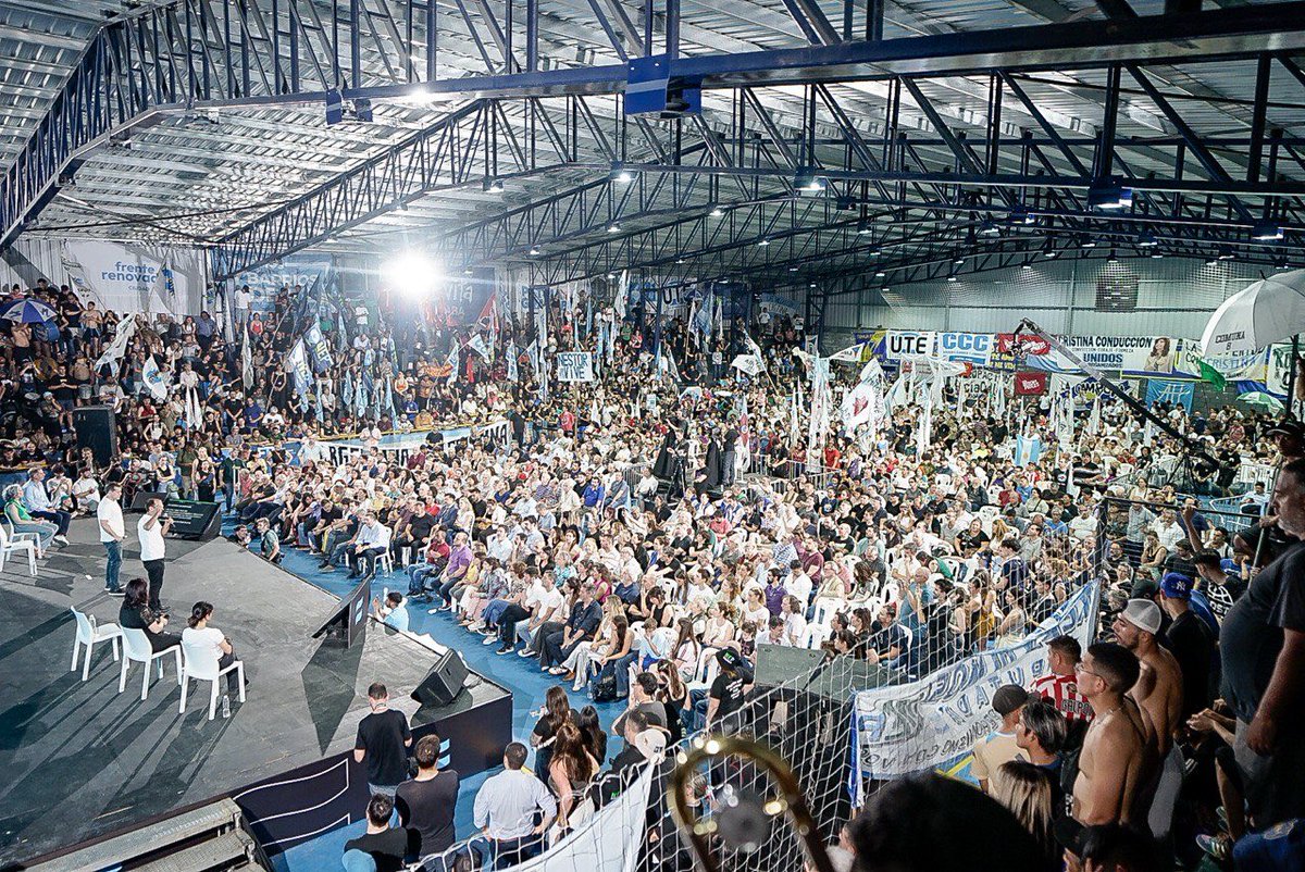 Este domingo le ponemos un freno a Milei en las urnas. 🗳️

Este domingo es con Fuerza Patria ✌🏼🇦🇷