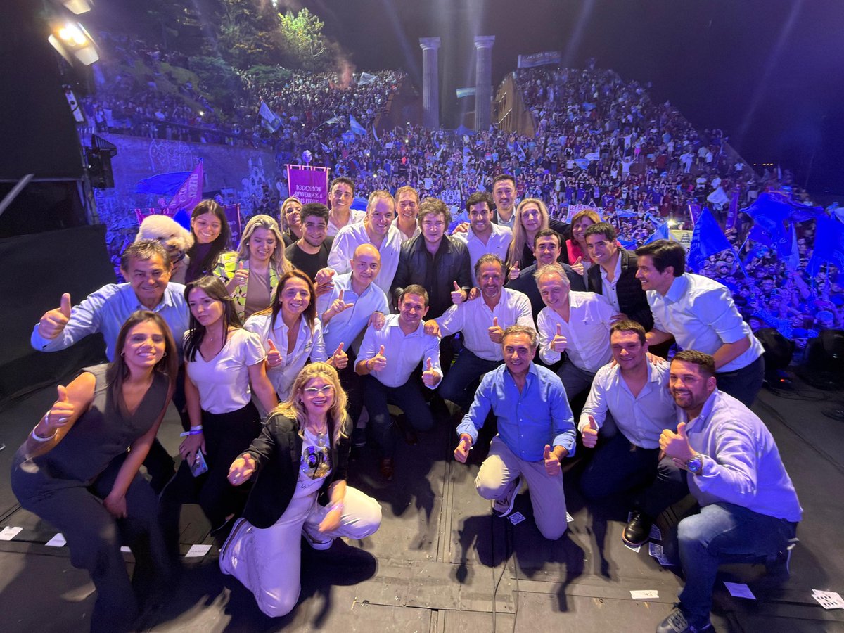 LLibertadAvanza's tweet image. LOS DEFENSORES DE LAS IDEAS DE LA LIBERTAD EN TODO EL PAÍS!!! 

POR ARGENTINA, LA LIBERTAD AVANZA