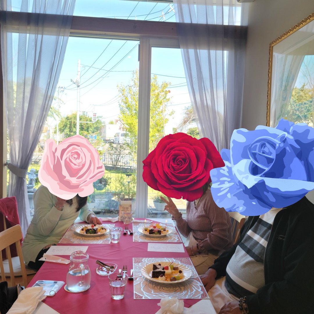 Braise_Aida's tweet image. 10月24日(金)
ブレゼアイダ
ただ今ランチ準備中

今日のプチのメインは
豚ロースのサルティンボッカ
&amp;amp;
1/2ハンバーグステーキ
ぺリグーソース

ランチ空席ございます☺

1枚目
お誕生日のお客様
ご利用ありがとうございました✨

10/25は臨時休業
10/26、27、30、31か予約制のビッフェ営業となります😊