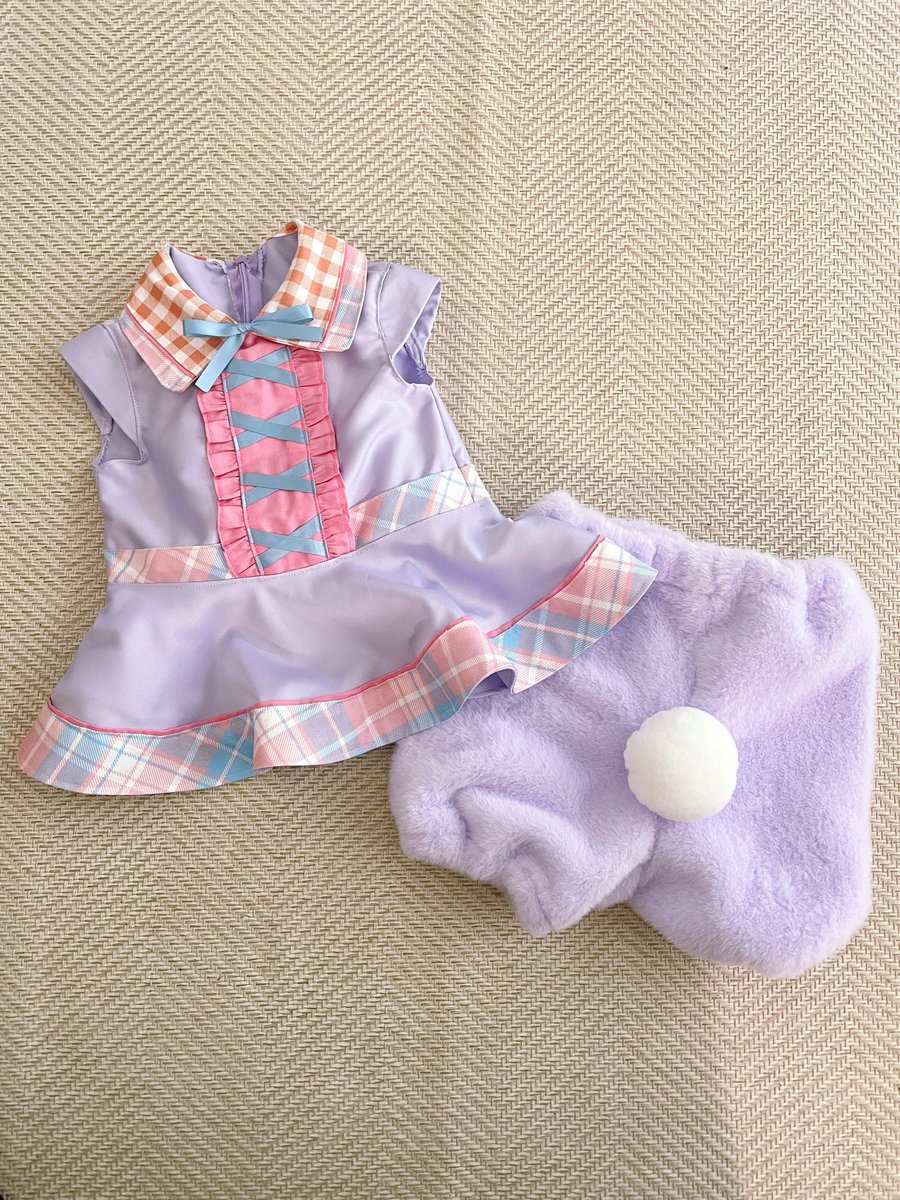 shino_web's tweet photo. お久しぶりにぬいぬい！
ミシンが壊れて瀕死の出来…
とりあえずミシンを買い替えて縫い直す予定だけどこれでハロウィンを迎える😭 https://t.co/keNXC1Xf7b