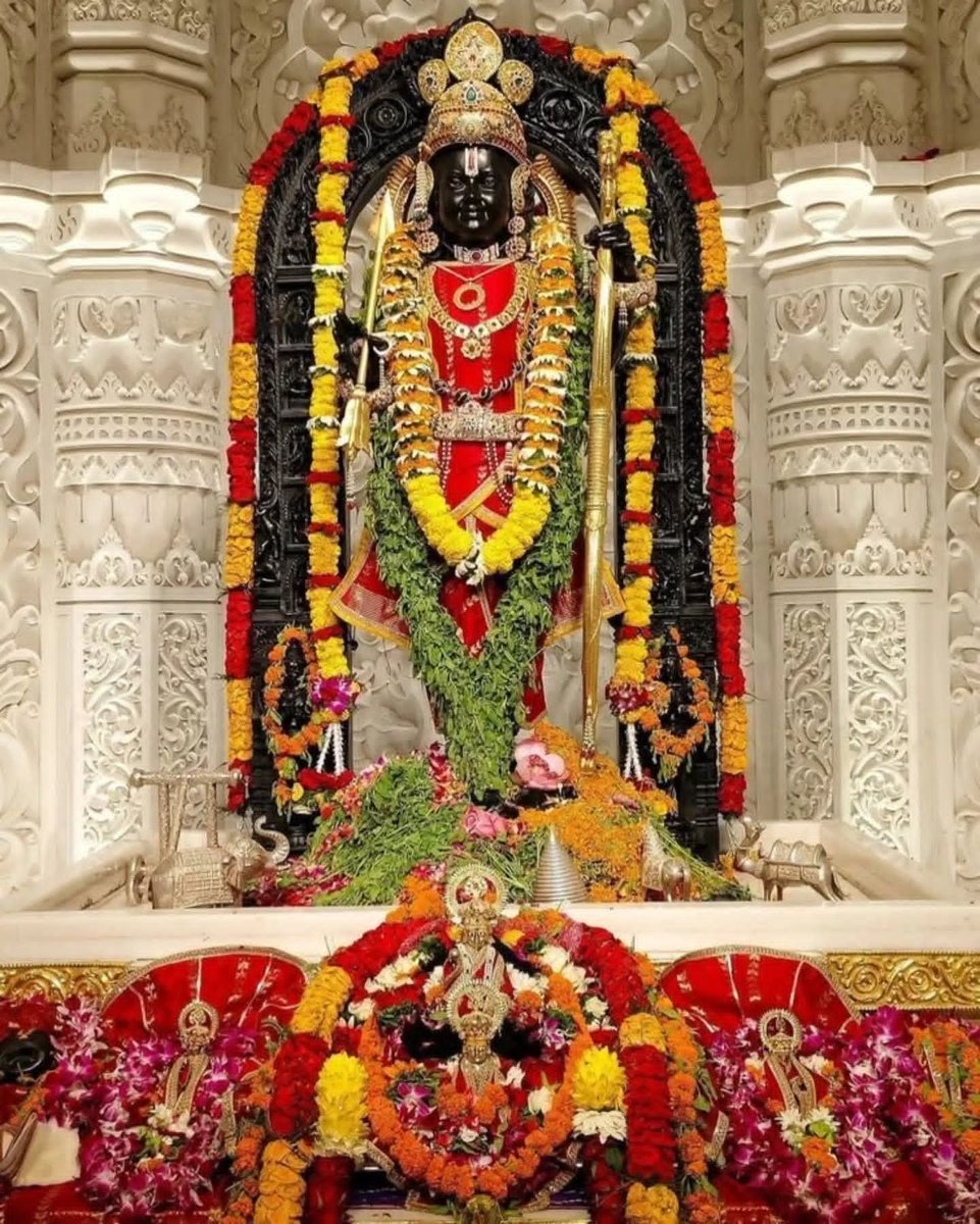 #प्रभु_श्री_राम_लला_सरकार श्री राम जन्म भूमि अयोध्या धाम के आज 24-10-25 के अद्भुत एवं अलौकिक दर्शन… प्रभु श्री राम लला सरकार की कृपा आप सभी पर बनी रहे… ऐसी मंगल कामना…!!!
#जय_श्री_सीताराम_जी 🙏