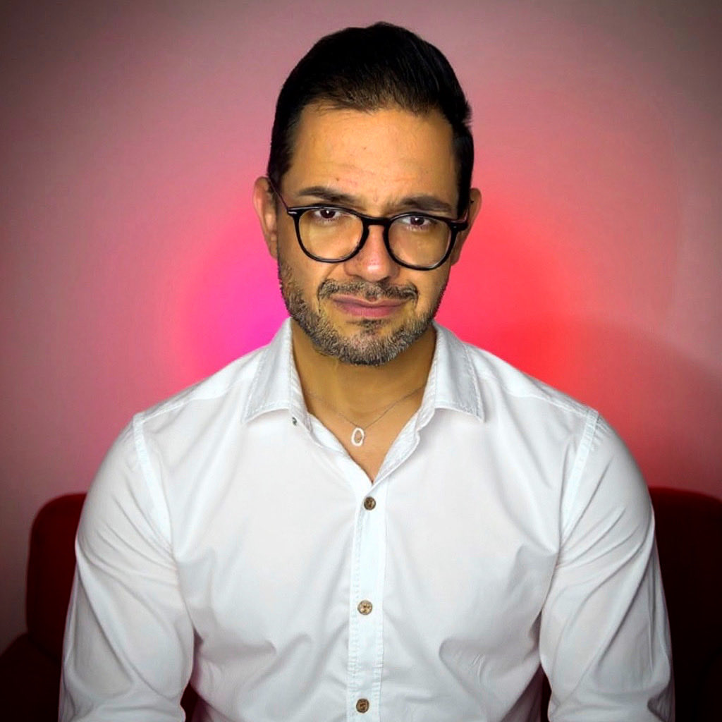 “Cuando fluyes sin miedo, la vida también respira contigo.” 🫶🏽💚