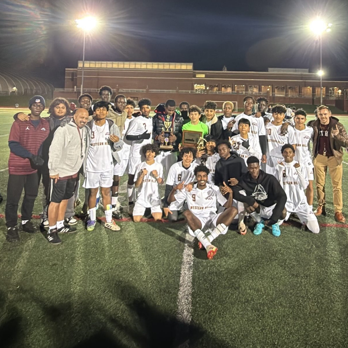 Western Hills Mustangs Athletics tweet media