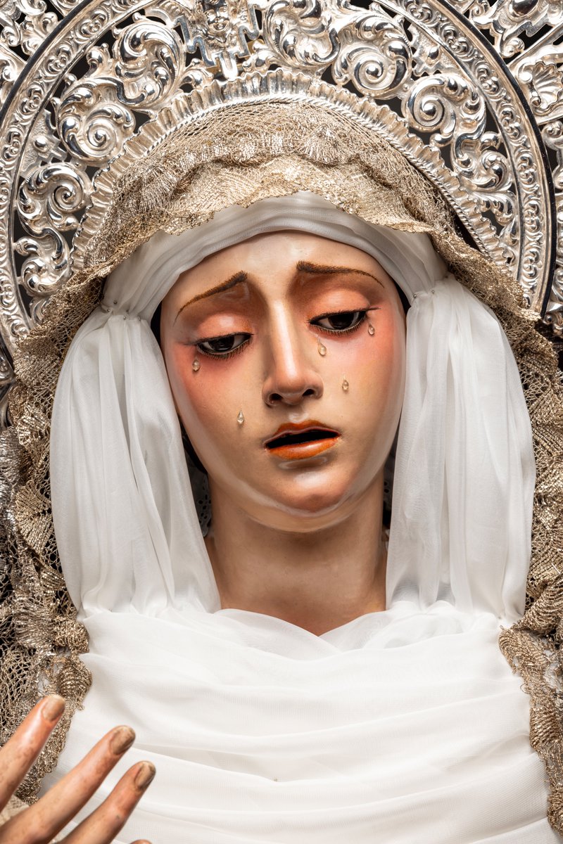 Finura y elegancia 

<a href="/Hdadestudiantes/">HermandadEstudiantes</a>