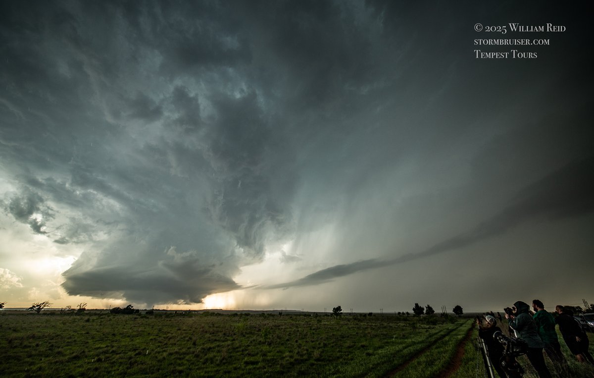 Tornadic supercell west of Roaring Springs, TX, on April 24, 2025.  With Tempest Tours.  View to WNW from Highway 70.