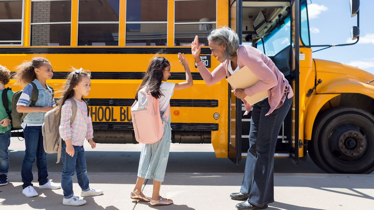 It’s National #SchoolBusSafetyWeek—an important opportunity to address and promote the importance of school bus safety while also educating on better safety practices! Get helpful tips from the <a href="/NAPTHQ/">NAPT</a> to keep children safer at the bus stop, at bit.ly/4qr9lRT. #NSBSW2025