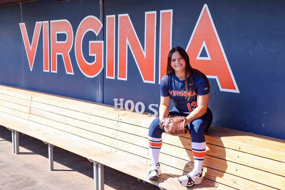 AJsoftball2027's tweet image. @Coach_Jo4444 @CoachTylka @JamieAllred24 @catyreeves @UVASoftball @VA_Phoenix_Wood @JFHSsports