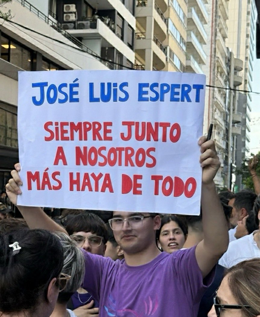 marthalamartha's tweet image. BUENO