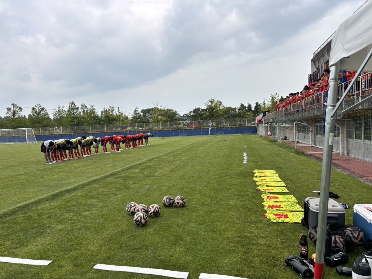 RENUOVENSOGASA's tweet photo. ジュニアユース体験練習会を受付開始いたします。下記URLからダウンロードの上、必要事項を記載の上お���し込みください。
https://t.co/O5lqSNrLYg
選手たちの輝く宝を大切に育成します。 https://t.co/5luoZme3jx
