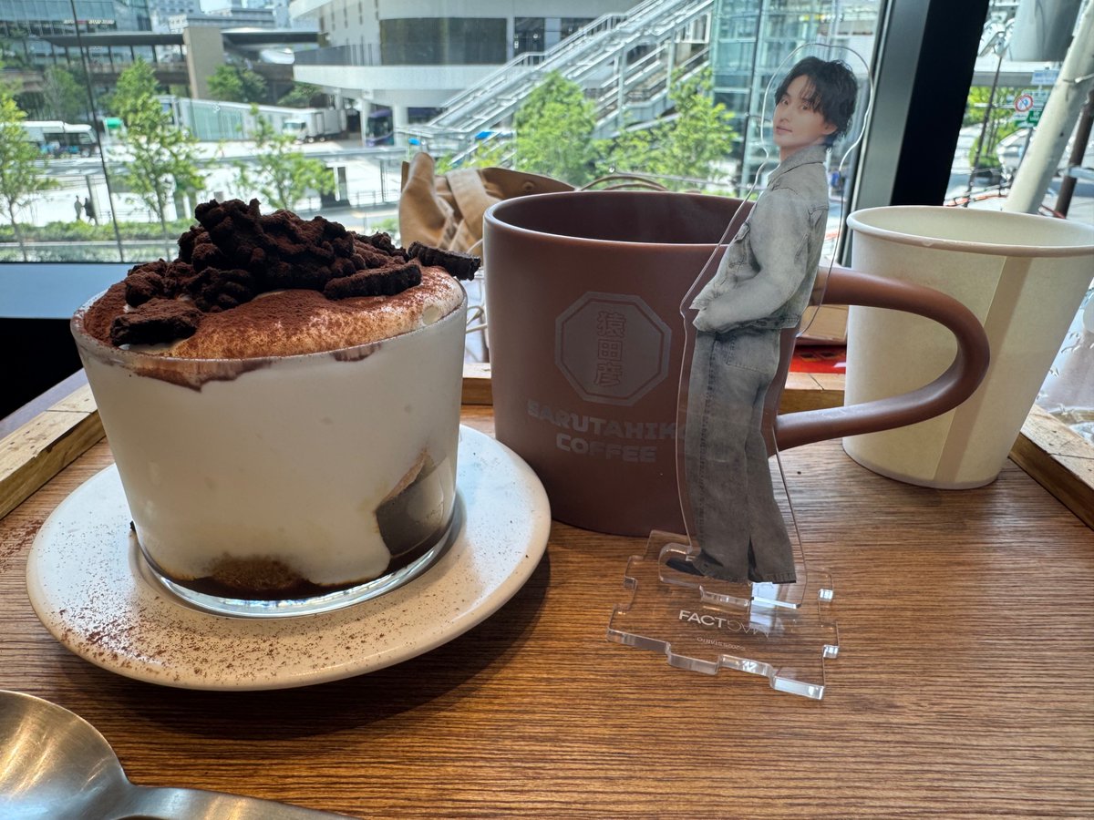 pg98mt816's tweet photo. なぜ猿田彦珈琲が喜ばしいかというと藤ヶ谷くんが好きなお店だからです https://t.co/FdSUImf3Xv
