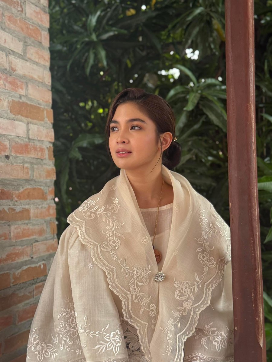 Ikaw at Ikaw lang talaga, Carmela!

IKAWALONG KABANATA ISINULAT NG TALA
#ILoveYouSince1892
#HeavenPeralejo