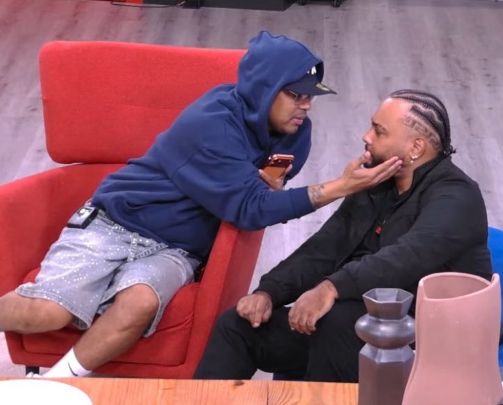 Cuando el pana dice: 
“quiero llamar a mi ex”.
#LaCasaDeAlofoke2