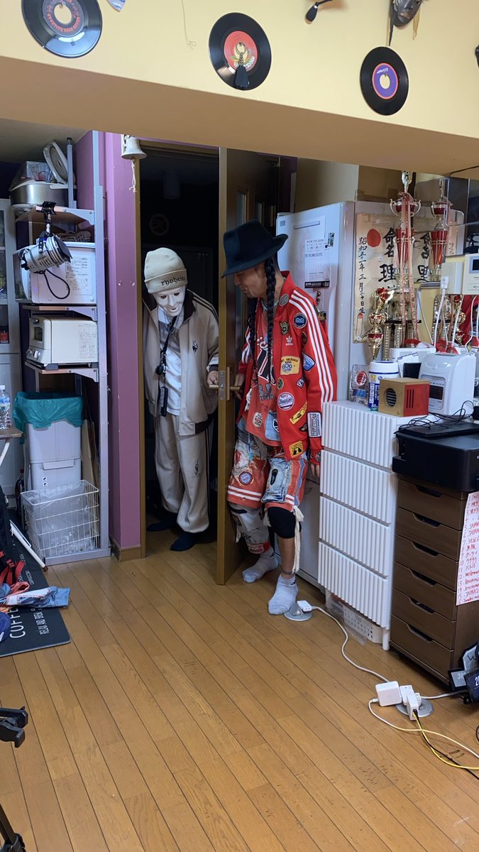 公式】はむつんサーブCREW／【Official】HAMUTSUN_SERVE CREW